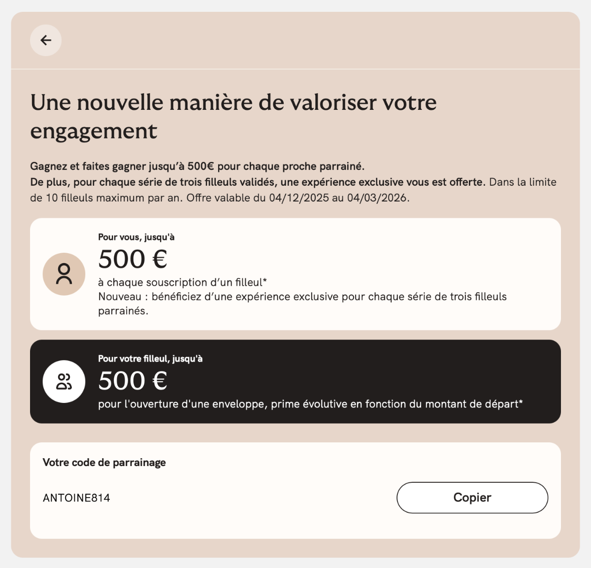 Offre de parrainage avec gains jusqu'à 500€ et code de parrainage affiché.